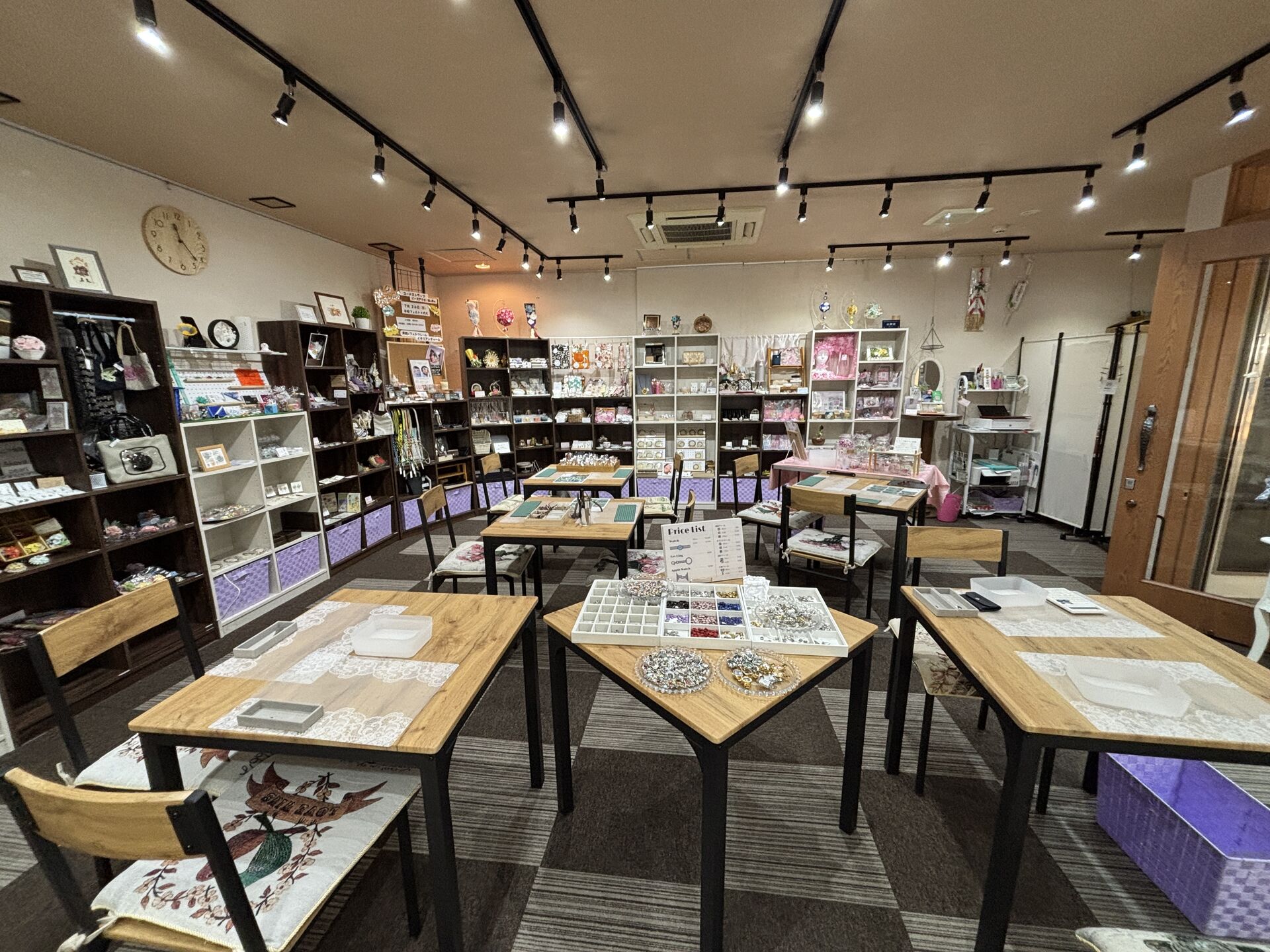 神戸元町で🌟ハンドメイドの魅力を見つけに🌟元町商店街４丁目